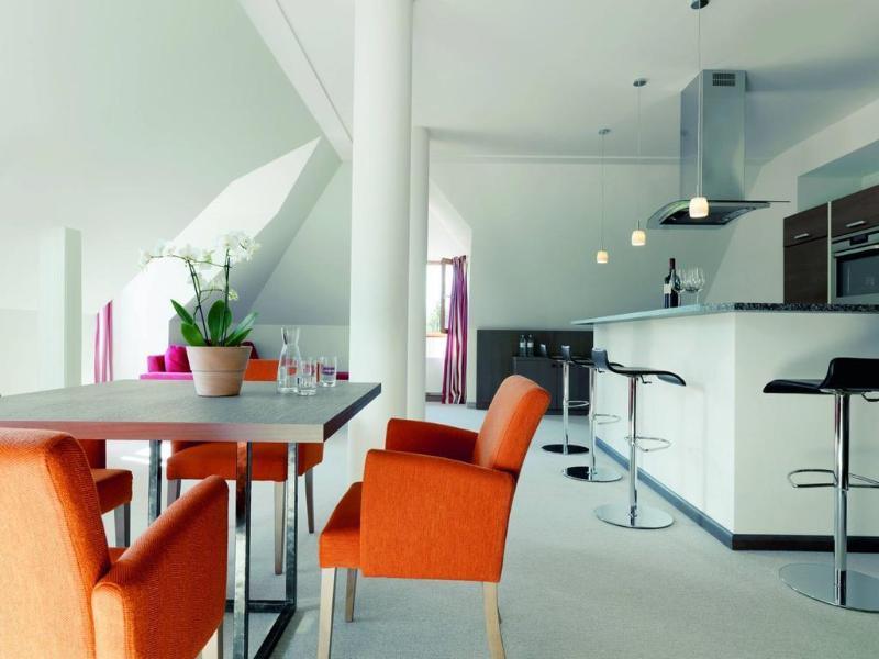Schlosshotel Kitzbuehel A-Rosa Collection Exterior foto Interior of a penthouse apartment